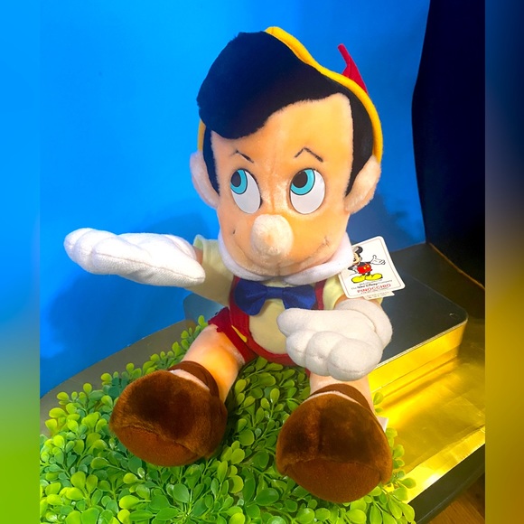 WALT DISNEY DISNEY WORLD DISNEYLAND EXCLUSIVE VTG 80’s PINOCCHIO PLUSH w/TAGS - Picture 13 of 14